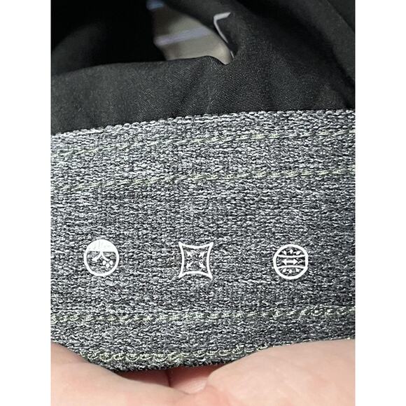 VTRYA Shorts Mens Large Black Green Athletic Drawstring Zip Pockets Stretch - Picture 9 of 10